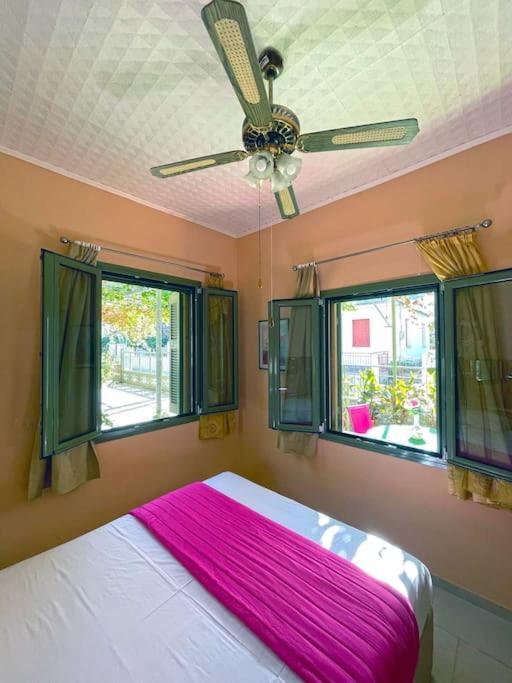 Villa Simotas 4 Four 포로스 외부 사진