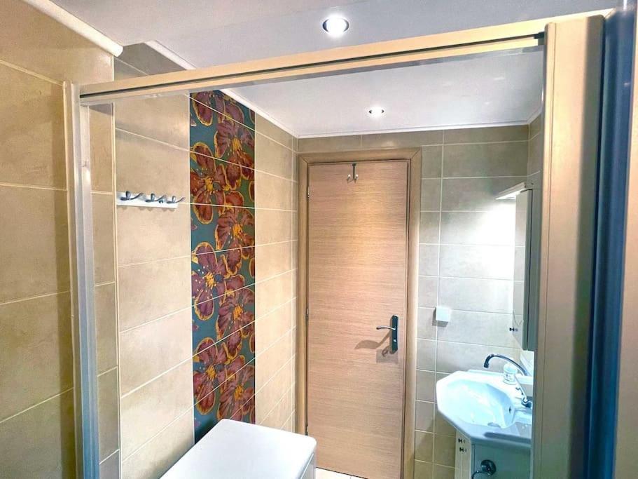 Villa Simotas 4 Four 포로스 외부 사진